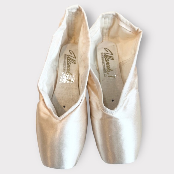 Grishko Ulanova Pointe Shoe 5 X M - Picture 2 of 9